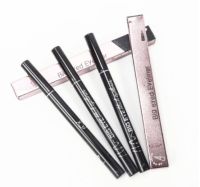 อายไลเนอร์ชนิดน้ำสูตรยาว ดำ ของแท้ ซุปเปอร์กันน้ำและยาว อายไลเนอร์ Cool black liquid eyeliner, super black眼线笔