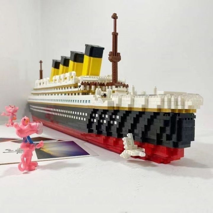 ยินดีต้อนรับสู่เลโก้10-000เม็ดสูงไททานิคและยากที่สร้างเรือบอย61ของเล่น