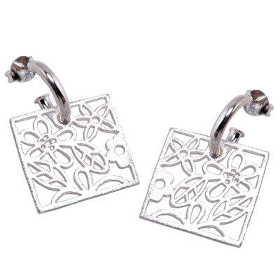 Thai design earrings square sterling silver 925 สวยเด่น สดุดตาน่ารักทำจากมึอลวดลายไทยตำหูเงินสเตอรลิงซิลเวอร ขาว สวยของฝากที่มีคุณค่า ของขวัญชาวต่างชาติช