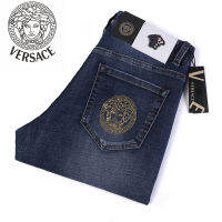 【 Stock】Original Versaces 2021ฤดูร้อนใหม่สไตล์คุณภาพสูงผู้ชายล้าง Denim กางเกงยีนส์ปักลายหรูหรา Slim-Fit กางเกงยีนส์ชายลำลอง