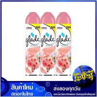 สเปรย์ปรับอากาศ กลิ่นซากุระและวอเตอร์ลิลลี่ 320 มล. (แพ็ค3กระป๋อง) เกลด Glade Air Freshener Scented With Sakura And Water Lily. สเปรย์ ปรับอากาศ