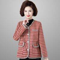 Spring 2022 middle-aged and old mother fashion small new coat outside air fragrance long sleeve blouse brim joker in female