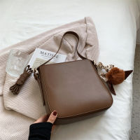 Small Retro Bag Female Bag 2021 Fashion All-match Messenger Bag Autumn and Winter Underarm Bucket Bag