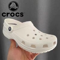 Crocs ของแท้ 100% รองเท้าแตะ พื้นนิ่ม พื้นแบน มีรูระบายอากาศ เหมาะกับเดินชายหาด กลางแจ้ง สําหรับผู้หญิง