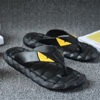 Men Slippers Lace-up Shoes Thick Sole Non-slip White Sandals Summer Slides Beach Shoes Man Slipper Fish Shower Rubber Flip Flops House SlippersTH