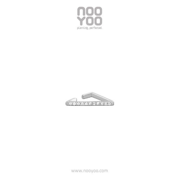 nooyoo-ต่างหูสำหรับผิวแพ้ง่าย-ear-cuff-triangle-with-crystal-surgical-steel