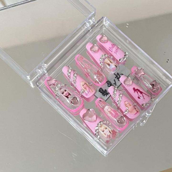 คาวาอิตุ๊กตาบาร์บี้ทำด้วยมือเล็บสติกเกอร์แผ่นปะการ์ตูน-y2k-อะนิเมะกริชยาวสวมใส่ศิลปะเล็บปลอมทำเล็บของขวัญเครื่องประดับ