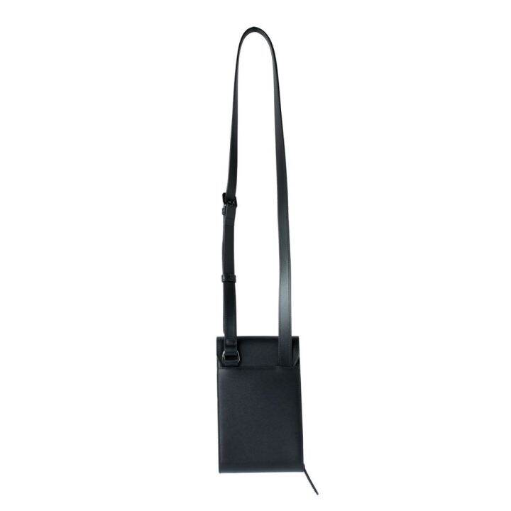 takeo-kikuchi-กระเป๋าสะพาย-black-stream-mini-bag