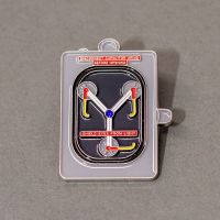 Flux Capacitor Back To The Future Brooch Pins Enamel Metal Badges Lapel Pin Brooches Jackets Jeans Fashion Jewelry Accessories