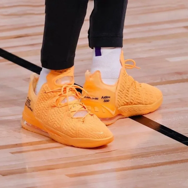 lbj18 nike