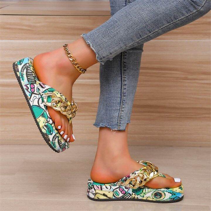 hot-sell-summer-new-large-size-thick-bottom-flip-flops-metal-chain-fashion-beach-sandals-women-woman-slippers-flip-flops-women