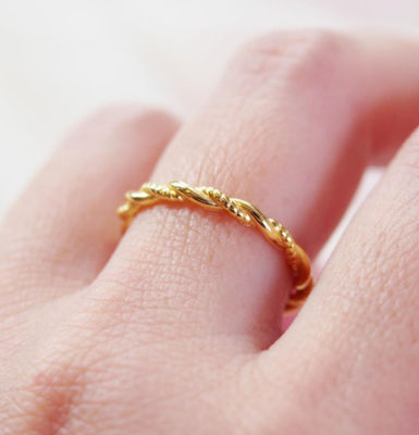 [COD] แหวนบิดเชือกคลื่นแบบใหม่ที่เรียบง่าย ins แหวนเชือกบิดเกลียวสแตนเลสขนาดเล็กสำหรับผู้หญิง Christmas Gift