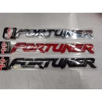 ป้ายโลโก้ FORTUNER ติดท้ายรถTOYOTA FORTUNER ปี2005-2014 มี 3 สีราคาต่อ1ชิ้น* * **ส่งเร้วทันใจ**