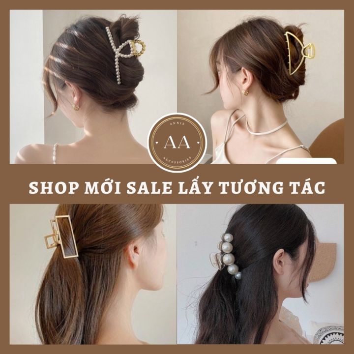 Kẹp tóc càng cua ngọc trai là một trong những phụ kiện không thể thiếu trong tủ đồ của các cô gái yêu thời trang. Với màu sắc đa dạng và kiểu dáng độc đáo, kẹp tóc càng cua ngọc trai sẽ giúp bạn thêm phần nổi bật và quyến rũ. Xem hình liên quan để cập nhật thêm nhiều xu hướng mới nhé!