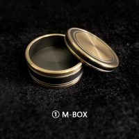 M-BOX โดยแฟนจิมมี่ (ขนาดครึ่งดอลลาร์) มายากลดูเหรียญนักมายากลหายไปอุปกรณ์ประกอบอาหารภาพลวงตา