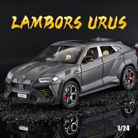 Lambor ปืนฉีดน้ำของเล่นหล่อจากโมเดลรถอัลลอยจำลองเสียงและแสง SUV แบบใหม่1/24ขนาดให้เป็นของขวัญสำหรับเด็ก