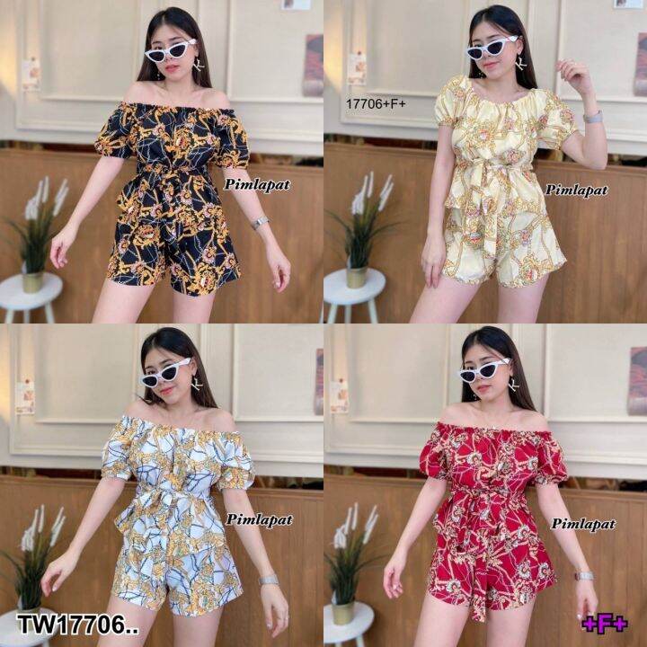 tw17706-set-2-ชิ้น-เสื้อไหล่ปาด-แขนตุ๊กตา-กางเกงขาสั้น-พิมลาย