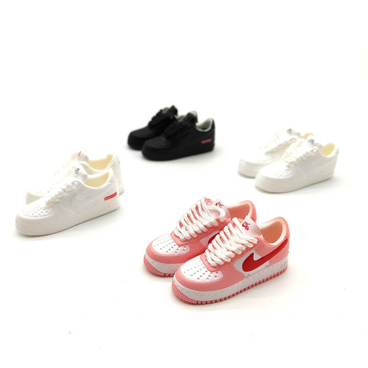 new-style-แอร์ฟอร์ซวันมินิ-af1-แม่พิมพ์รองเท้า-3d-สามมิติ-aj-พวงกุญแจรองเท้าผ้าใบรุ่นยอดนิยมรถรองเท้าบอร์ดขนาดเล็กของเล่น