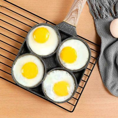 4 Hole Egg Frying Pan High Quality Wooden Handle Cooking Pan Kitchen Dishes Cookware Multifunction Hamburger Steak Non Stick Pan