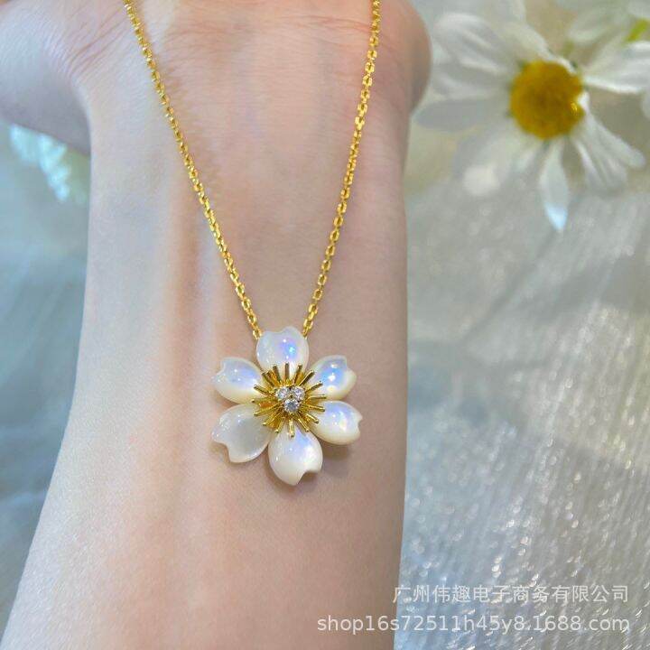 cod-s925-สีเงิน-fanjia-สีขาว-fritillaria-ดอกไม้ใหม่หญิงชุบทองดอกเดซี่เล็กหกกลีบจี้โซ่กระดูกไหปลาร้าดอกไม้ไฟ