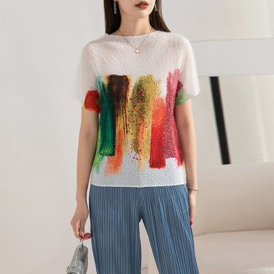 Womens New Embroidered Loose Print Short-sleeved Pleated T-shirt