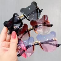 ✿ Kids Sun Sunglasses Bear Shape Children Glasses Trendy Girls Cartoon Eyeglasses Shades Driver Anti-Glare Boys Cartoon Sunglasses