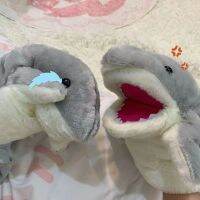 ถุงมือตุ๊กตามือ Boneka ฉลามน้อยพร้อมถุงมือปากเปิดตุ๊กตาหนานุ่มของขวัญวันเกิด