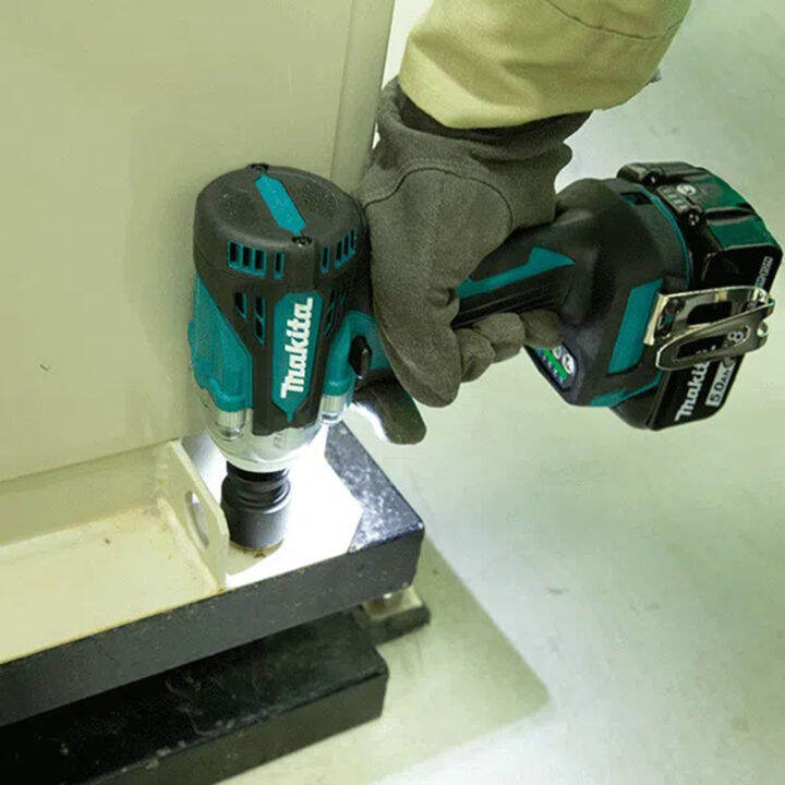 นำเข้าจากญี่ปุ่น-2023-makita-dtw300-ประแจผลกระทบแรงบิดชาร์จ-330n-m-เครื่องมือกำจัดดุมล้อรถกรอบค้อนไฟฟ้า-18v-แบตเตอรี่ลิเธียม