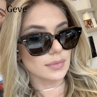 Vintage Square Sunglasses Shades For Women Trendy Classic Brand Rivet Sun Glasses Female Fashion Popular Decoration Eyewear