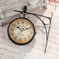 นาฬิกาแขวนสองด้าน Wrought Iron Station นาฬิกา Garden Retro Bracket Mounted Outdoor Indoor Home Garden Wall Clock