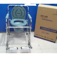 (Hàng chính hãng) Ghế Bô Vệ Sinh Có Bánh Xe Lucass GX300 cho người già và người bệnh Có Gác Chân Gấp Gọn