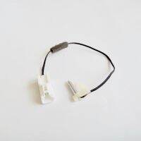 Ac ระเหยอุณหภูมิ Thermistor Switch Sensor Temperatura Ar Quente สำหรับ Hyundai 2004-2010 Tucson 971432E250 97143-2E250