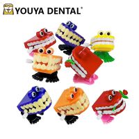 Teeth Shape Clockwork Toy Mini Funny Cute Walking Children Jump Teeth Running Clockwork Spring Wind Up Toy