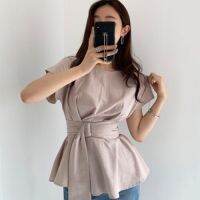 เสื้อเบลาส์ผู้หญิงแขนสั้นคอกลมวินเทจสุดหรูผ้าผูกเอวเก๋ไก๋2020ฤดูร้อนแบบมีสายคาดเอวเสื้อยืดสตรี OL