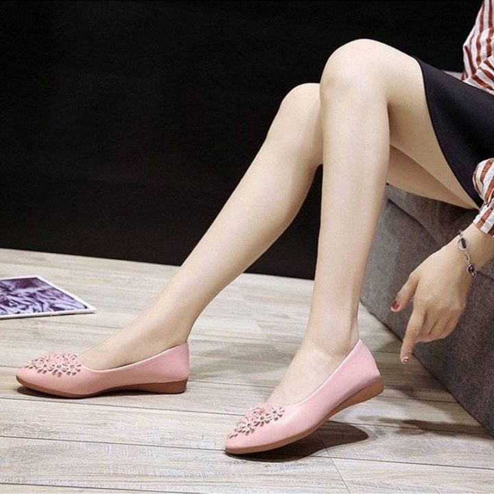 ผู้หญิงรองเท้าแบนลายดอกไม้ส้นแบนถั่วรองเท้าส้นต่ำลำลองสุภาพสตรีกลางแจ้งแฟลตรองเท้า