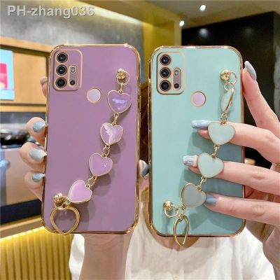 For Motorola G60 G50 G10 G20 G30 G52 G22 G9 Play Plus E20 E7 Power2021 Fashion Plating Love Heart Bracelet Chain Case Band Cover