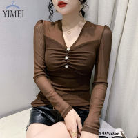 YIMEI เสื้อยืดผู้หญิงสวยๆ2023ใหม่เสื้อตาข่ายคอวีปักลูกปัดแขนยาวสำหรับฤดูหนาว/ใบไม้ร่วง,เข้ารูปพอดีใหม่