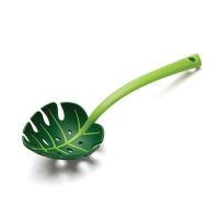 Green Monstera Leaf Colander Multiftional Long-Handled Spaghetti Slotted Serving Spoon Salad Slotted Spoon For Home Kitchen