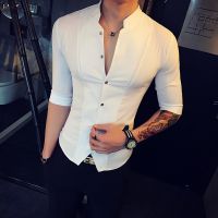 【Hot Sale】embellishembellishเสื้อเชิ๊ตคอปกยืนผู้ชาย Slimkoเกสรครึ่งแขนเสื้อ2018เสื้อ Camisa Masculina