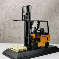 125 Scale Diecast สำหรับ HYUNDAI 25B Forklift Truck ของเล่นวิศวกรรมรถบรรทุกรถแทรกเตอร์สำหรับ Collection