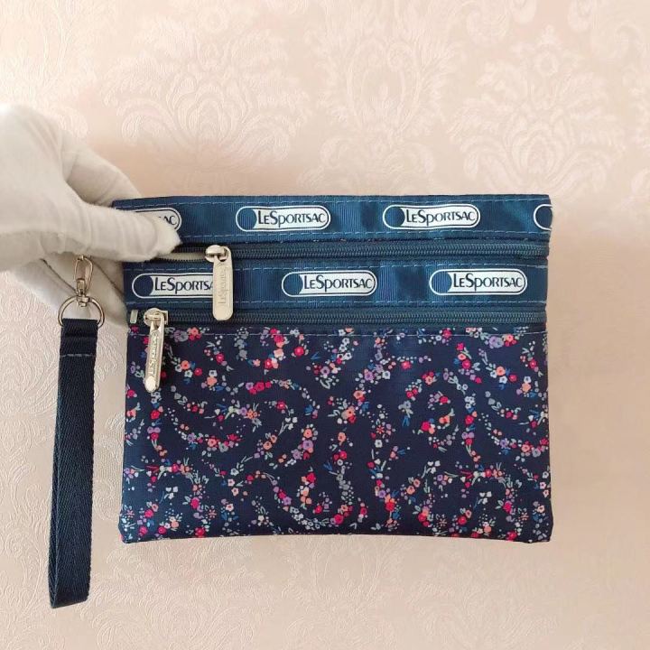 lesportsac-2023-กระเป๋าถือแฟชั่นผู้หญิงกระเป๋าใบเล็กกระเป๋าเครื่องสำอางสามารถใส่สมุดทะเบียนบ้านหนังสือเดินทางได้