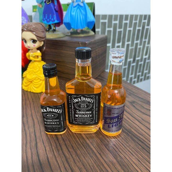 KW weilao88308 Jack Daniels Miniature Bottle Cake Topper Liquor Bottles