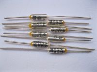 1400 Pcs Per Lot Microtemp Thermal Fuse 130C Cut-off 10A 250V HOT Sale HIGH Quality Electrical Circuitry Parts