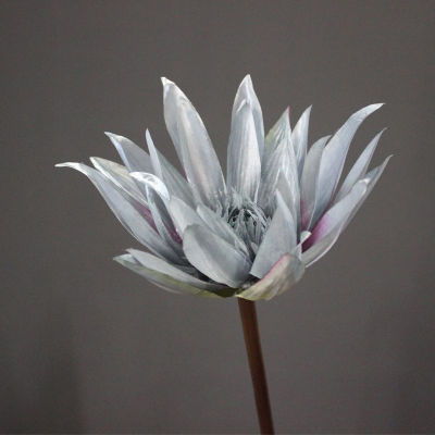 Chinese Style Artificial Flower Lotus Bunch Home Ho Soft Decoration Props Artificial Flower Desktop Flower Arrangement