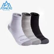 3 cặp AONIJIE E4835 Unisex Ống Ngắn Giữa Ống Thể Thao Mùa Hè Chạy Marathon