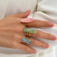 Fashion Pink Clear Crystal Irregular Polygon Rings for Women Men Gold Color Wire Wrapped Natural Stone Open Rings Adjustable