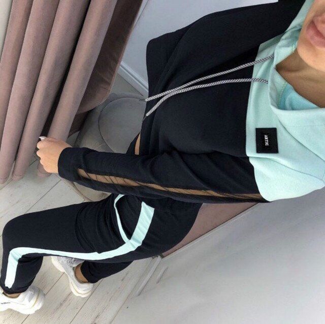 striped-crop-top-hooded-tracksuit-for-women-long-sleeve-sports-2pcs-set-autumn-sportstwear-womens-tracksuits-yoga-shirts