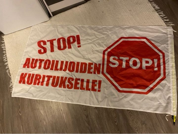 Finland Stop ! Autoilijoiden kuritukselle ! Flag Custom Any size Flying Banner 100D Polyester