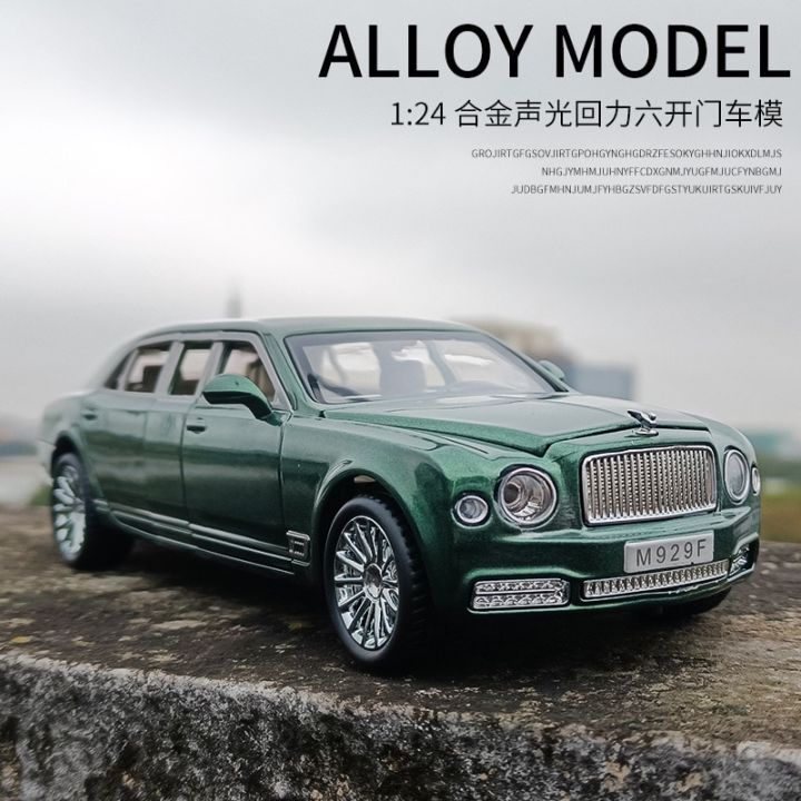 1-24-diecast-model-car-xlg-series-m929f-6-carbadge-self-installation-6-openable-doors-w-light-and-sound-collectible-toy-car-die-cast-vehicles