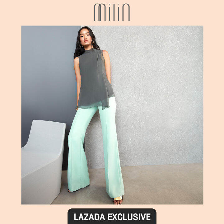 exclusive-milin-sheer-chiffon-ribbon-on-shoulder-high-neck-sleeveless-tunic-เสื้อแขนกุด-คอสูง-ทรงปล่อย-ดีเทลสายยาวบริเวณไหล่-ผ้าชีฟอง-villa-top